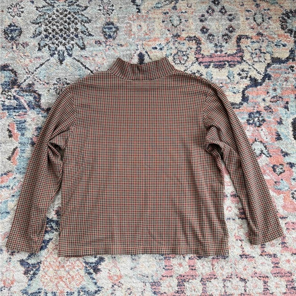 Checkered Turtleneck - Picture 3 of 3